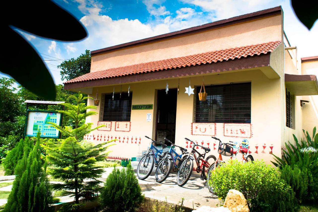 Olive Resort - Sillari Pench Silari ภายนอก รูปภาพ